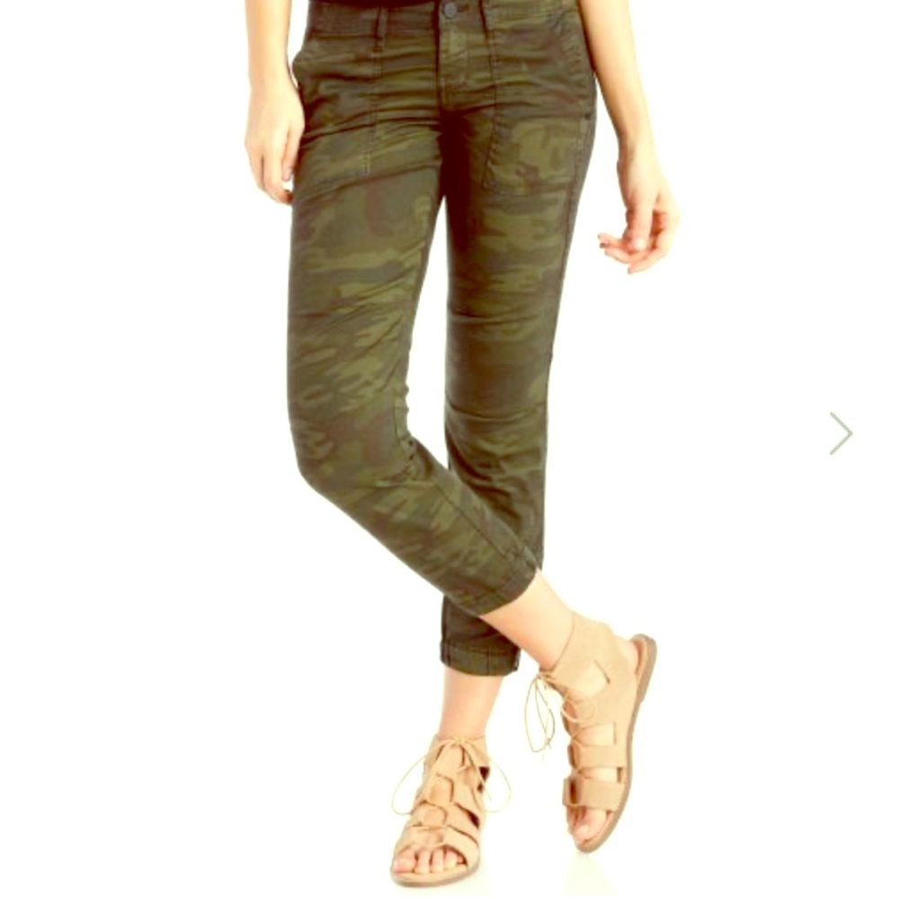 Sanctuary “Peace Trooper” Cargo Crop Bundle